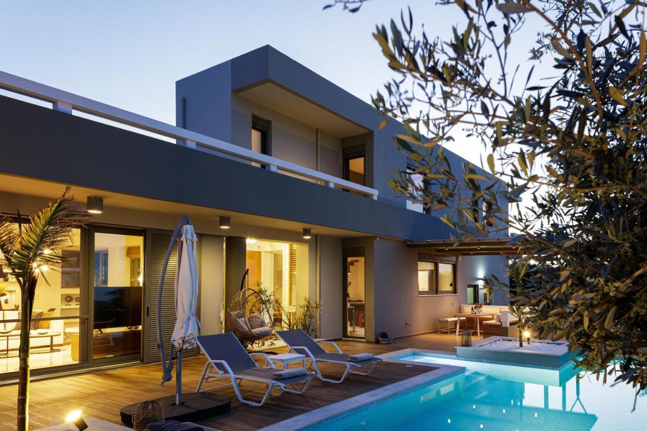 Rizes Villa With Jacuzzi & Heated Pool Agia Triada Extérieur photo